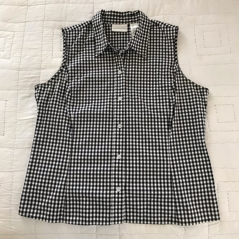 Liz Claiborne Classic  Sleeveless Shirt